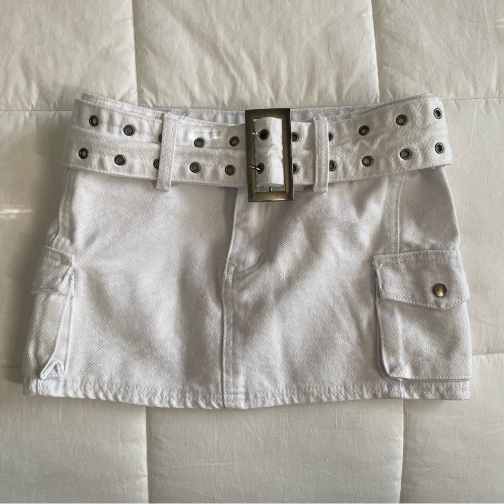 Princess Polly Iconic Cargo White Mini Skirt size 0